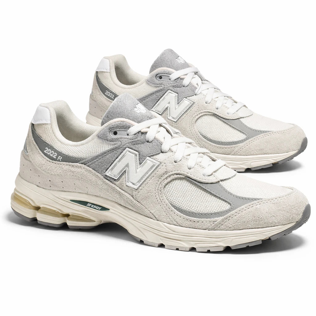 New Balance 2002R Linen