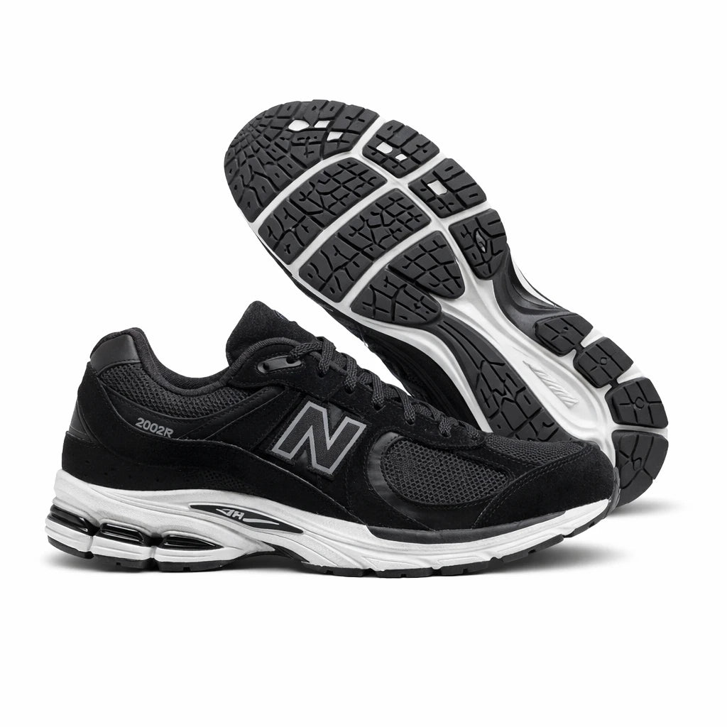 New Balance 2002R Black Gunmetal