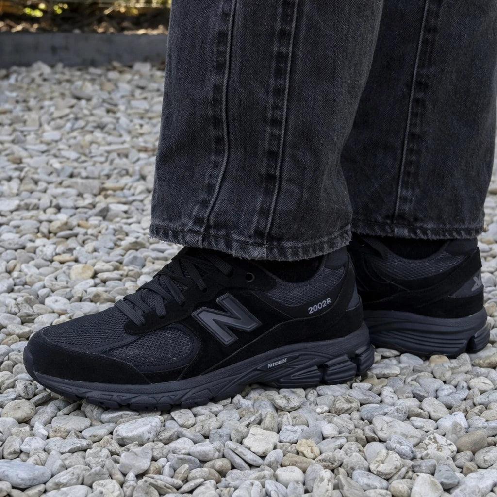 New Balance 2002R Gore-Tex Charcoal (GS)