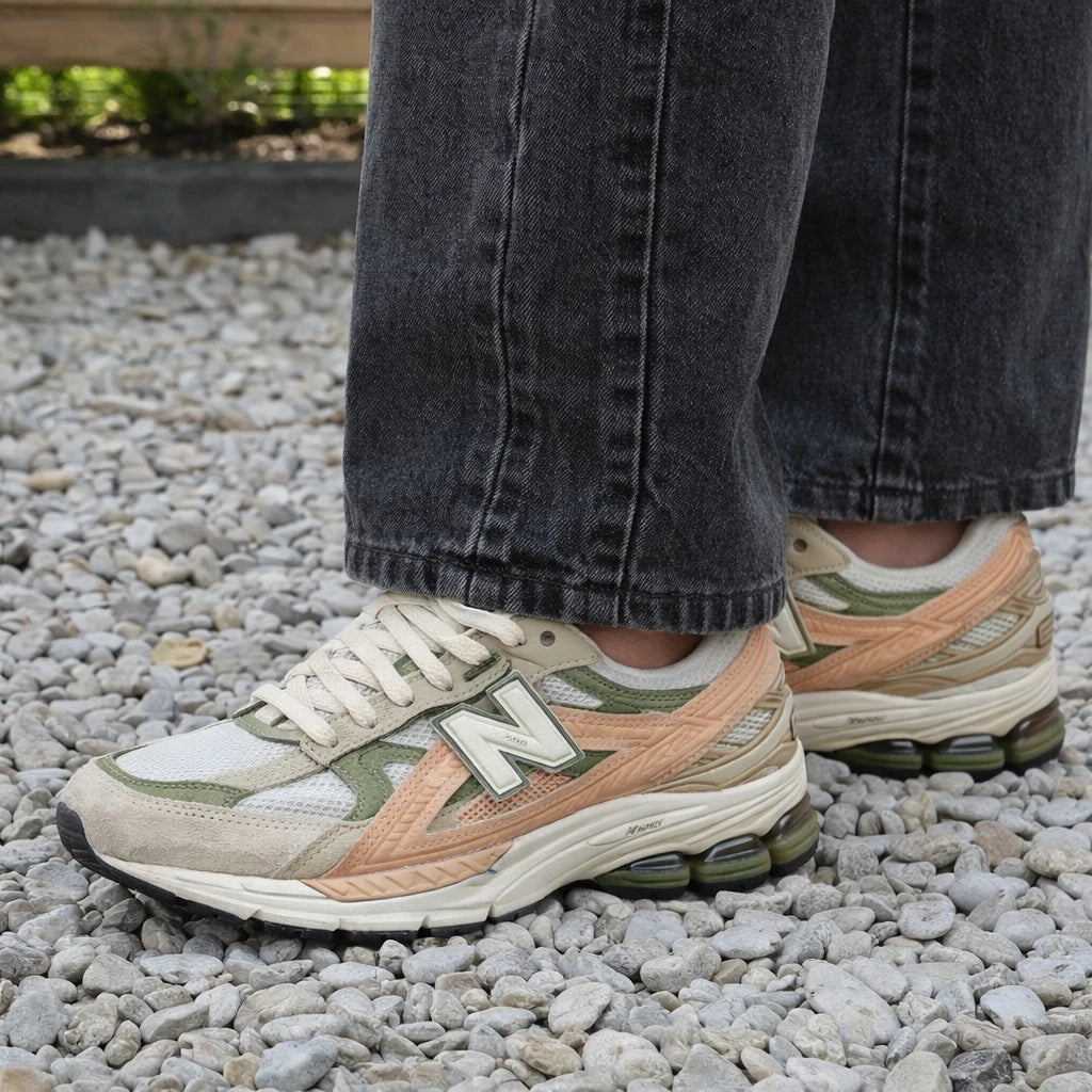 New Balance 1906U Linen Dark Olivine