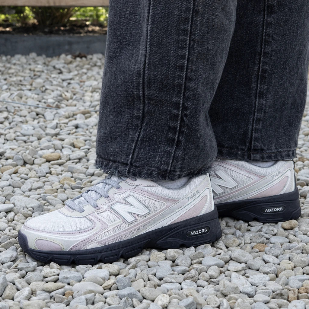 New Balance 740 Silver Metallic Rain Cloud