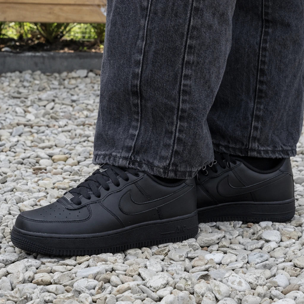 Nike Air Force 1 Low LE Black (GS)