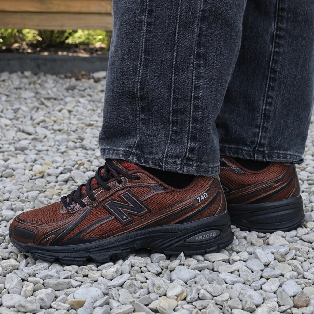 New Balance 740 Relic Brown Pumpernickel