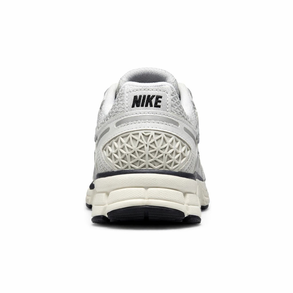 Nike Zoom Vomero 5 Photon Dust Metallic Silver (Women's)