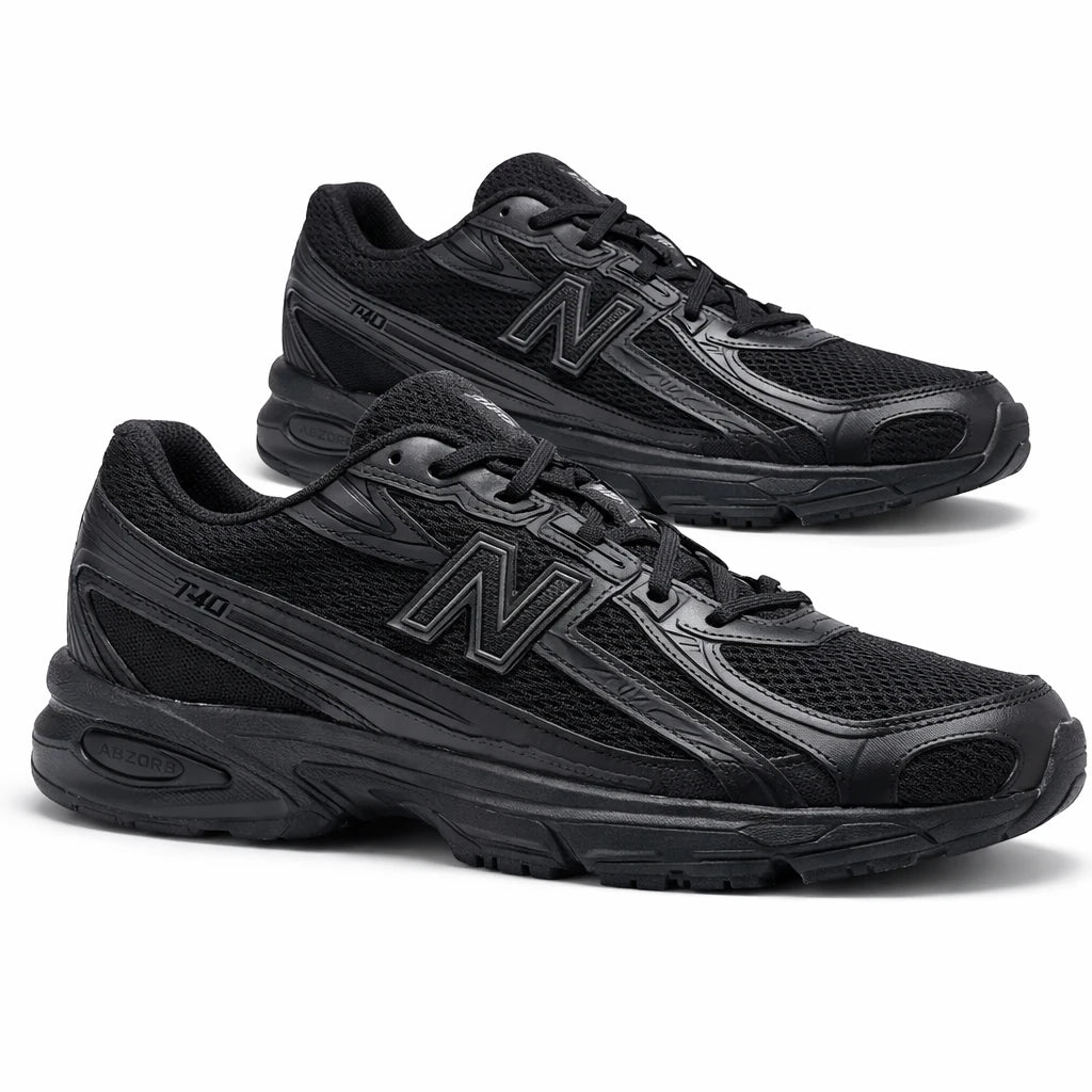 New Balance 740 Triple Black