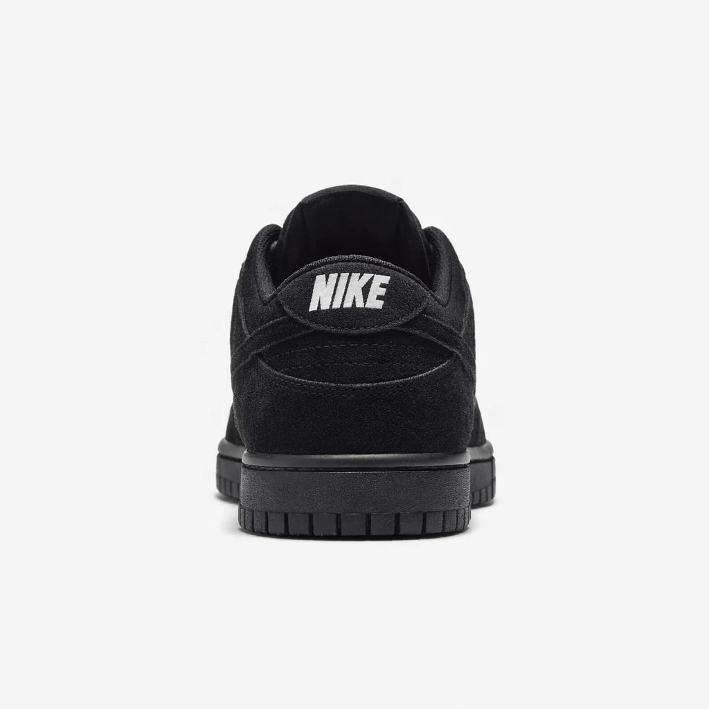 Nike Dunk Low SE Triple Black