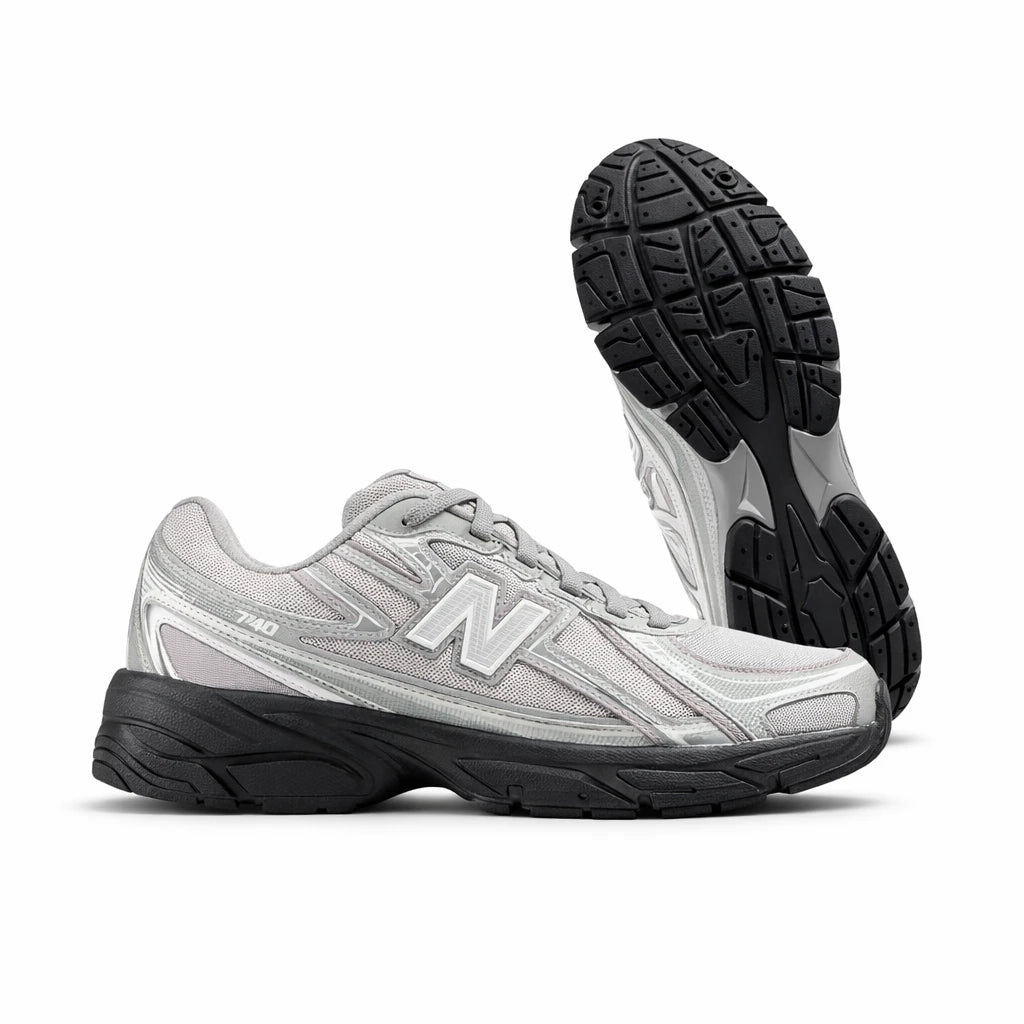New Balance 740 Grey Black (GS)