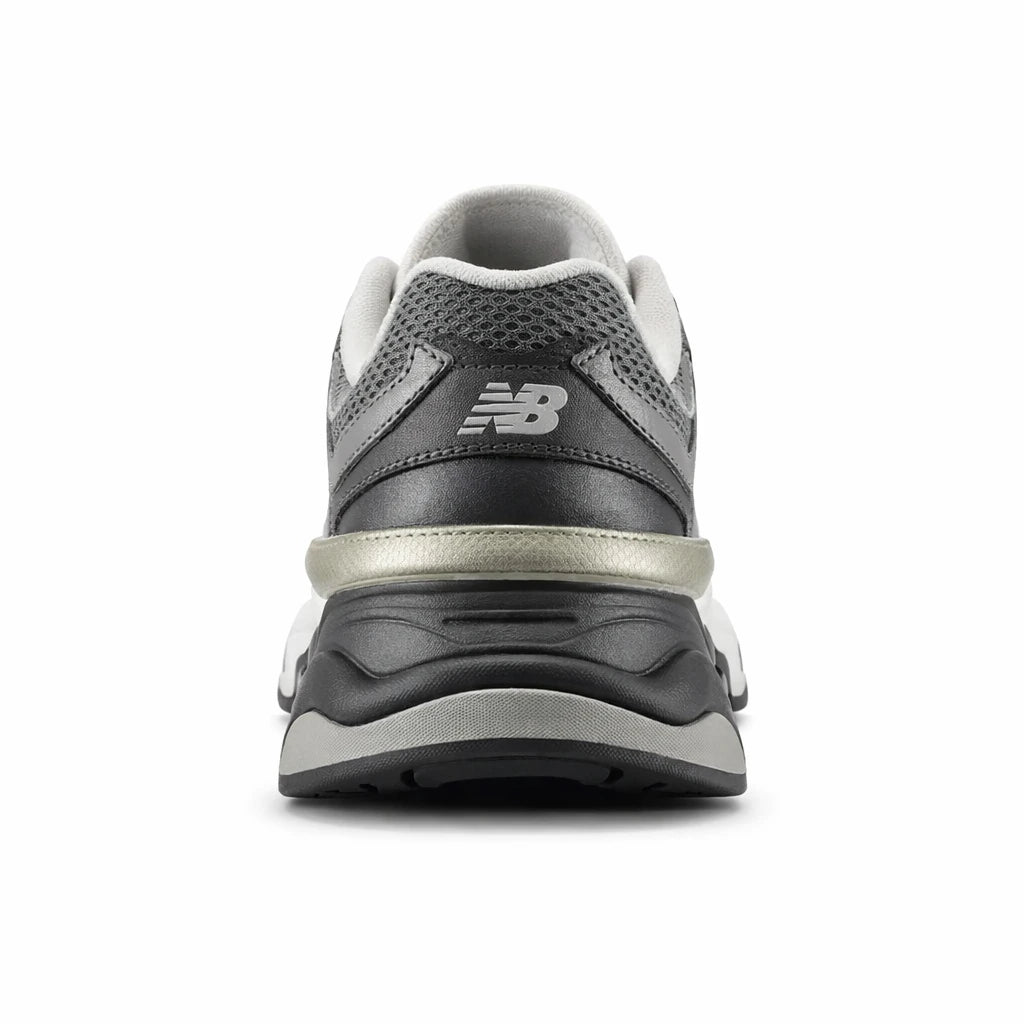 New Balance 9060 Magnet Faded Black (GS)