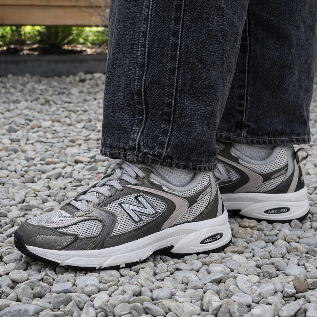 New Balance 530 Black Metalic