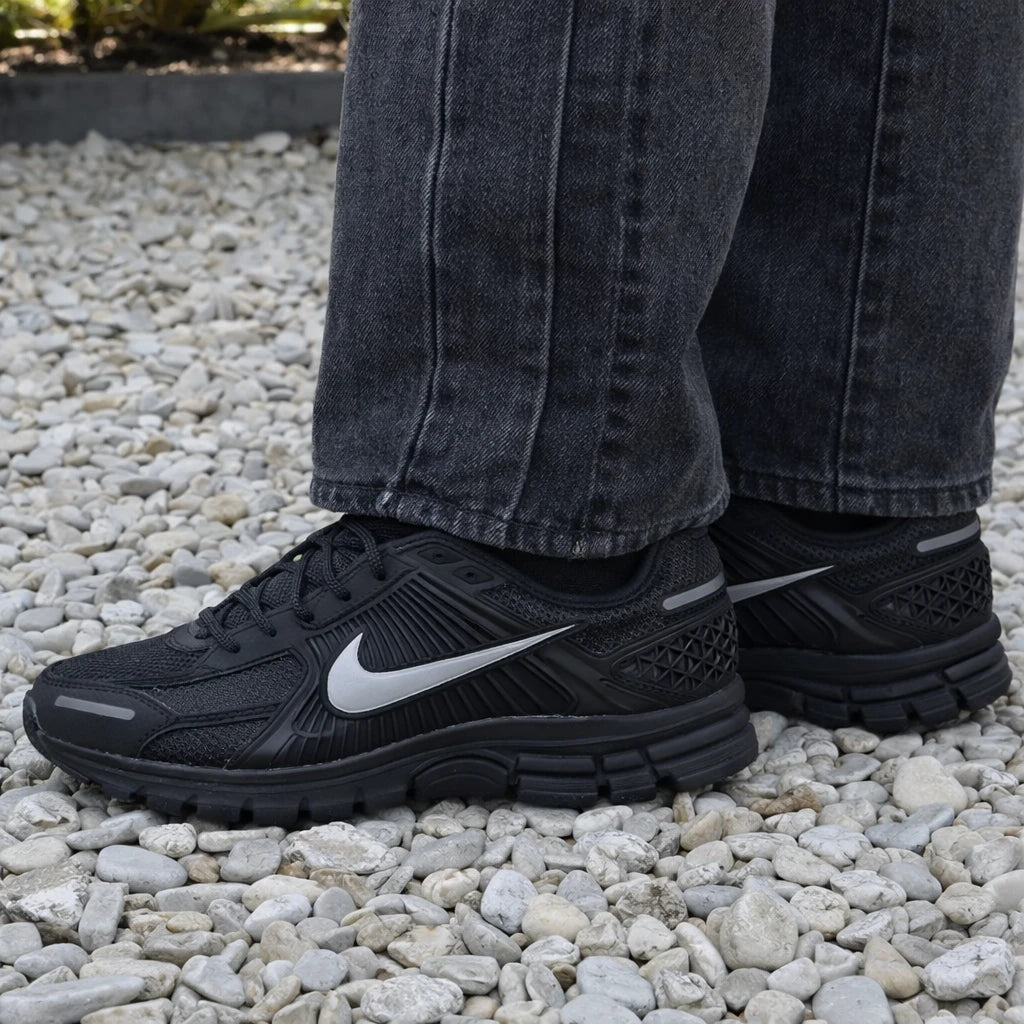 Nike Zoom Vomero 5 Black Sequoia